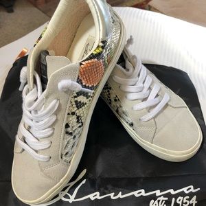 Women’s Vintage Havana sneaker  Running Shoes Size 6.5